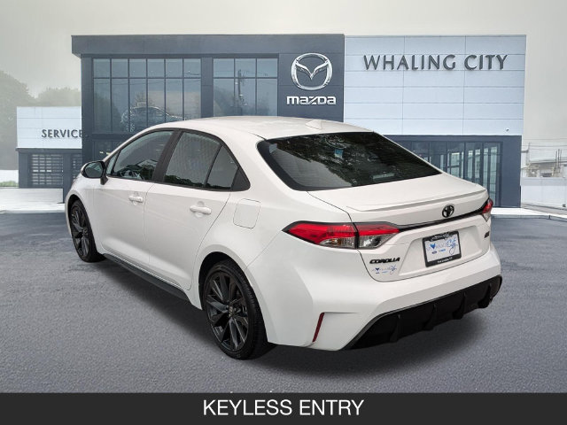 Used 2024 Toyota Corolla SE FWD image 6