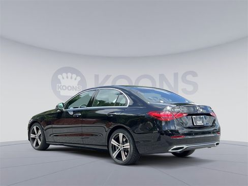 Certified 2025 Mercedes-Benz C 300 4MATIC Sedan image 4