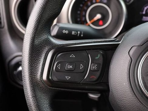 Used 2019 Jeep Wrangler Unlimited Sport AWD/4WD image 11