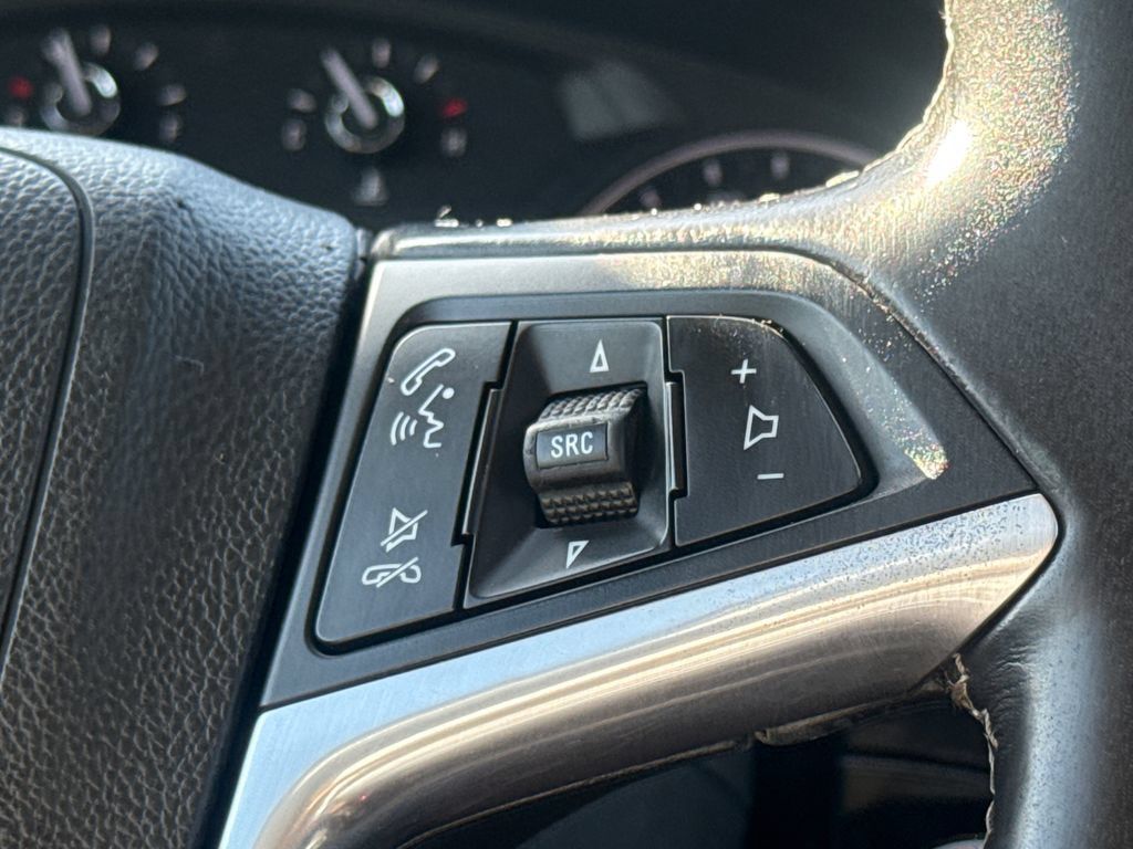 Used 2019 Buick Encore Sport Touring FWD image 28