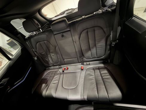 Used 2020 BMW X5 M50i w/ Premium Package AWD/4WD image 25