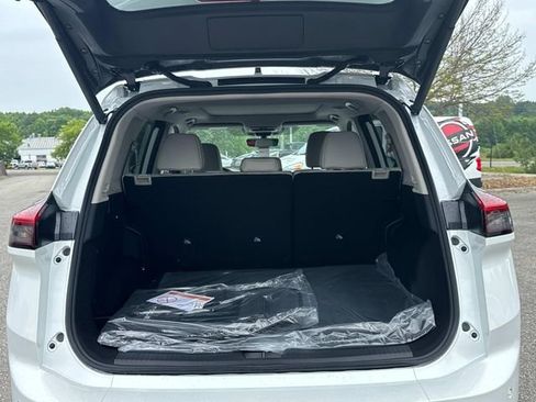 New 2026 Nissan Rogue Dark Armor FWD image 13