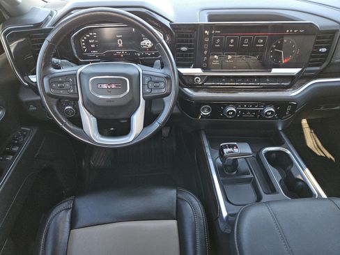 Used 2023 GMC Sierra 1500 Elevation w/ LPO, Elevation Black Package AWD/4WD image 12