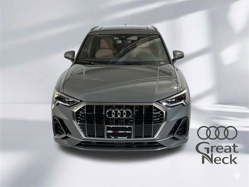 Used 2025 Audi Q3 2.0T Premium w/ Convenience Package image 20