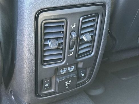 Used 2024 Dodge Durango GT image 21