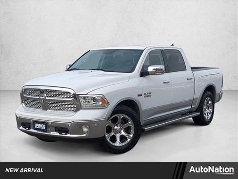 Used 2015 RAM 1500 Laramie w/ Convenience Group image 1