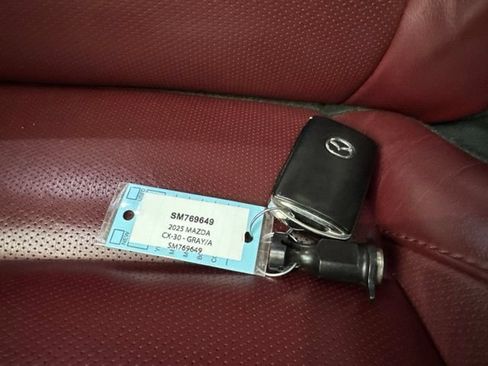 Used 2025 MAZDA CX-30 AWD 2.5 S w/ Preferred Package image 33