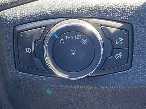 Used 2018 Ford EcoSport SE FWD image 25