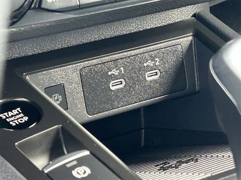 New 2026 Nissan Kicks SV image 26