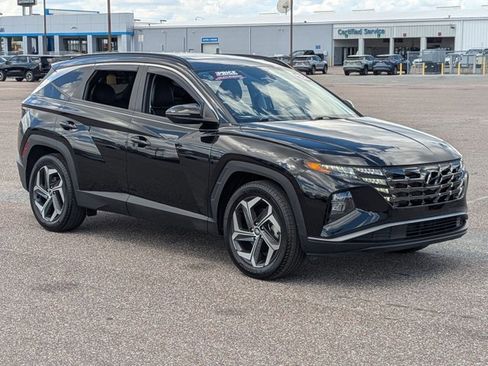 Used 2022 Hyundai Tucson SEL w/ Convenience + Premium Package FWD image 3