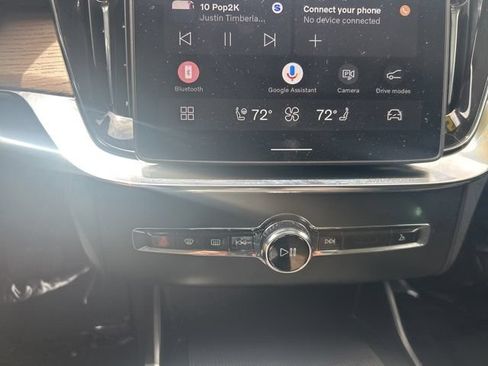 Certified 2025 Volvo XC90 B6 Plus AWD/4WD image 26