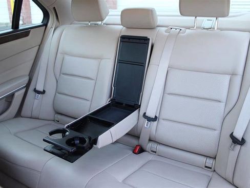 Used 2015 Mercedes-Benz E 350 4MATIC Sedan w/ Premium 1 Package image 26