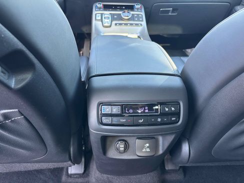 Used 2025 Hyundai Palisade Calligraphy AWD/4WD image 10