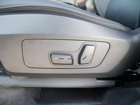 New 2025 BMW X1 xDrive28i w/ Technology Package image 15