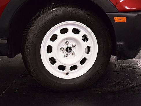 Used 2025 Ford Bronco Sport Heritage w/ Convenience Package AWD/4WD image 11