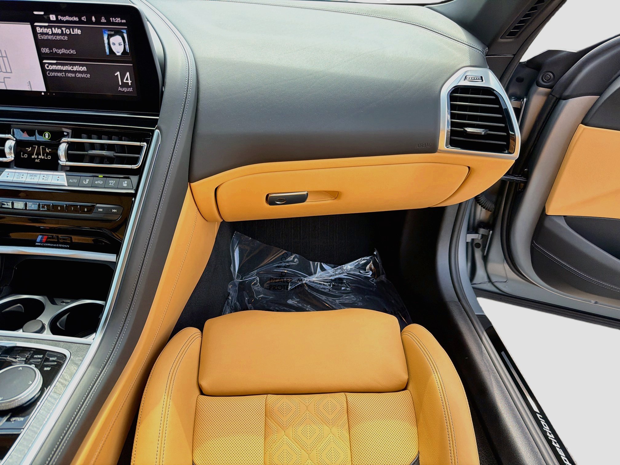 Used 2025 BMW M8 Competition w/ Driving Assistance Package AWD/4WD image 18