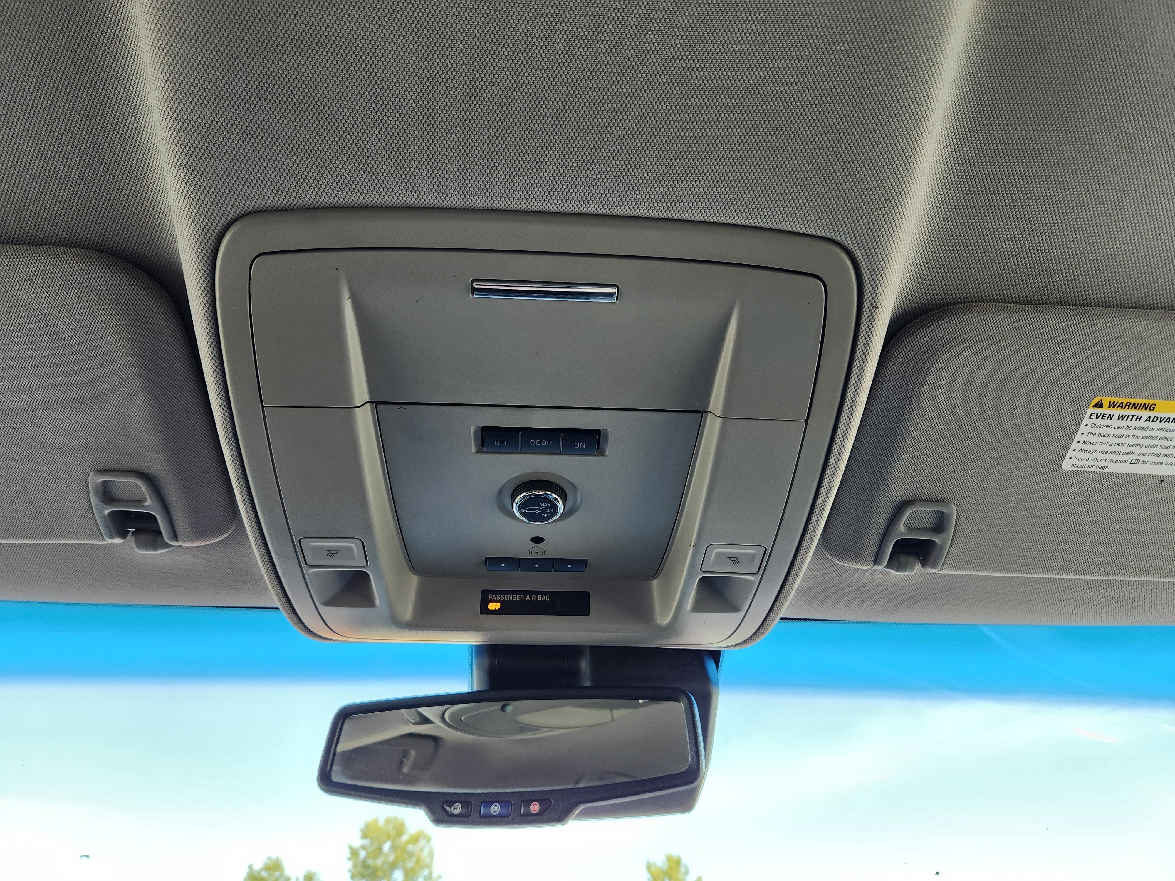 Used 2015 Chevrolet Tahoe LT AWD/4WD image 21