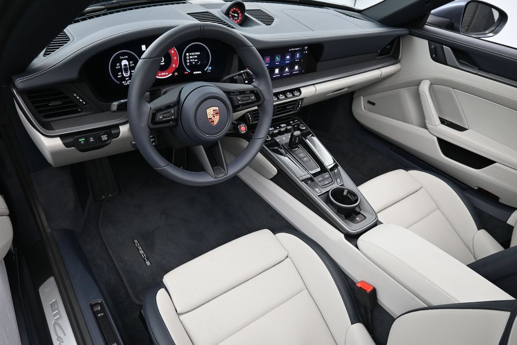 Certified 2026 Porsche 911 Carrera 4S AWD/4WD image 4