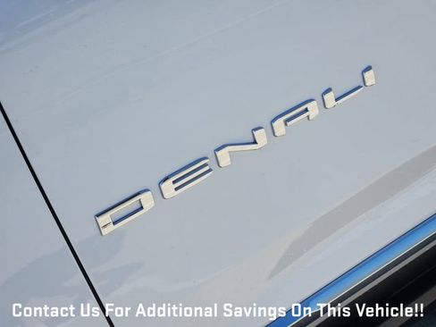 New 2026 GMC Yukon Denali w/ Sun & Power Step Package AWD/4WD image 8