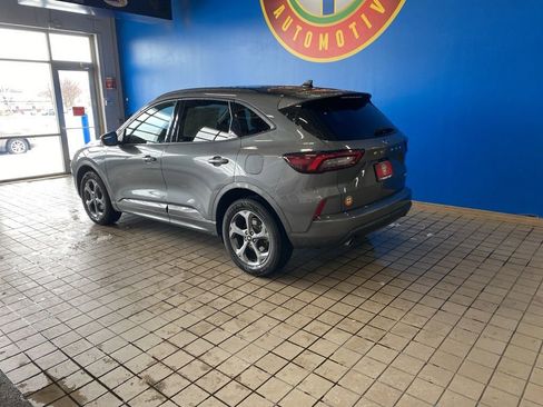 Used 2023 Ford Escape ST-Line image 9