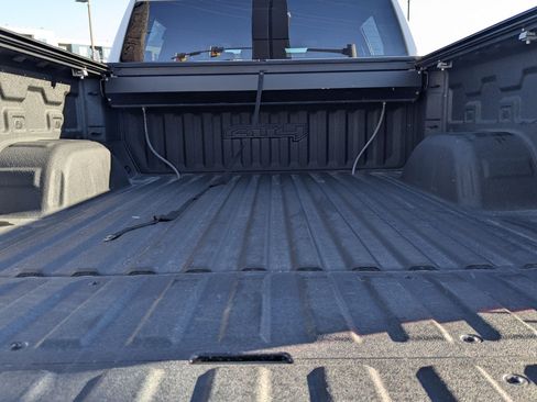 Used 2021 GMC Sierra 1500 AT4 image 29