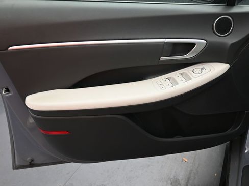 Used 2024 Hyundai Sonata SEL FWD image 17