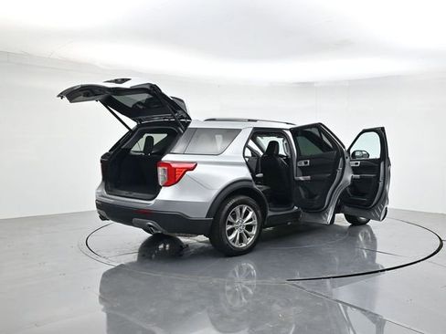 Certified 2023 Ford Explorer Limited w/ Equipment Group 301A AWD/4WD image 54