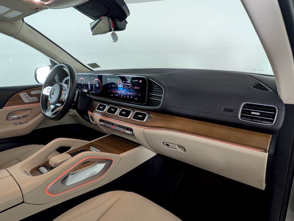 Used 2023 Mercedes-Benz GLS 450 4MATIC image 19