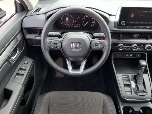 Used 2025 Honda CR-V EX image 11
