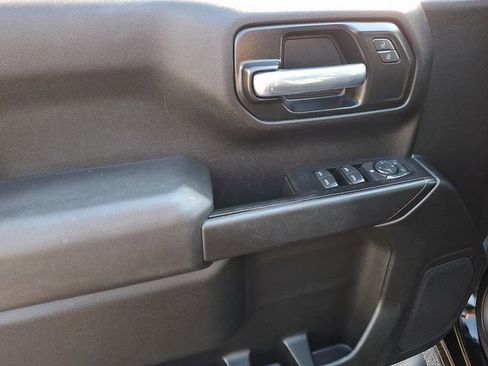 Used 2021 Chevrolet Silverado 1500 Custom AWD/4WD image 10