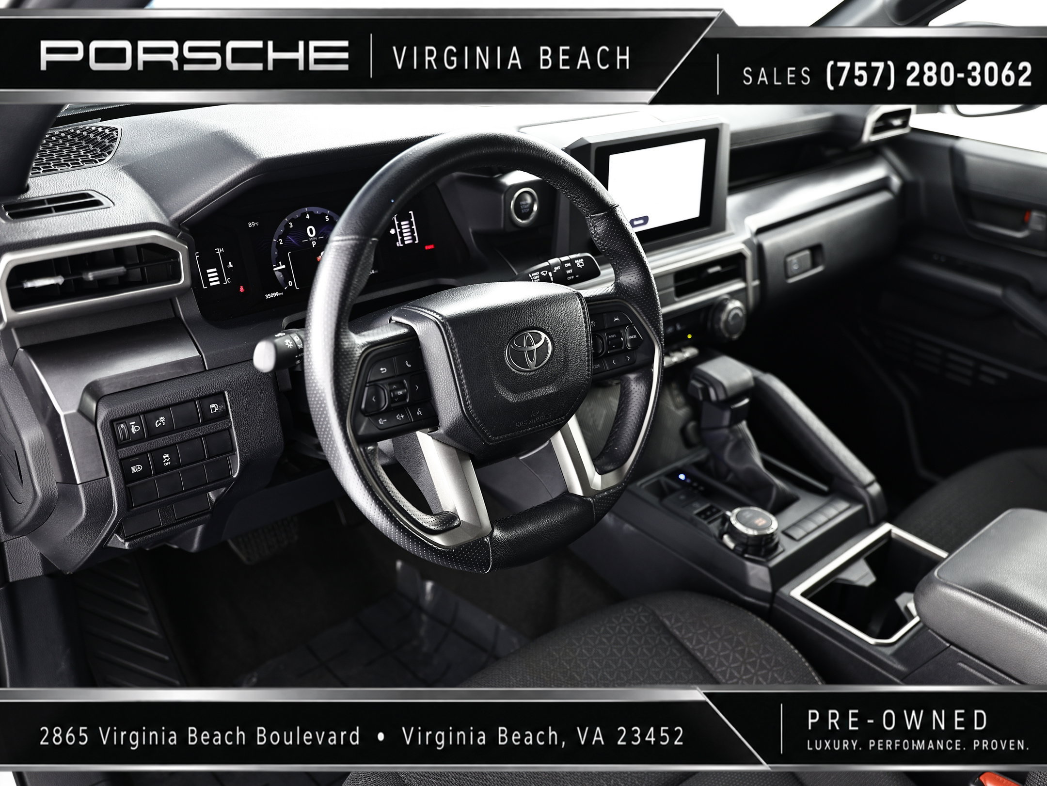 Used 2025 Toyota 4Runner SR5 AWD/4WD image 21