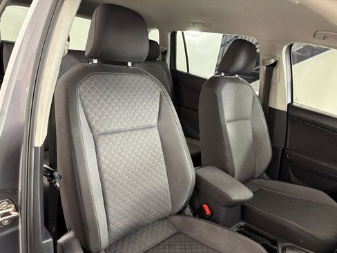 Used 2021 Volkswagen Tiguan S FWD image 26