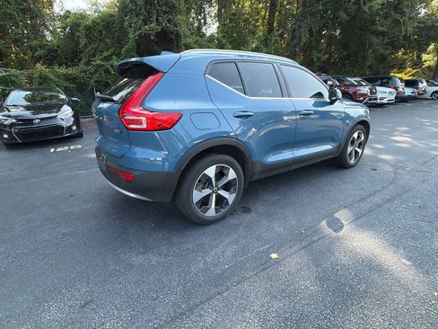 Used 2023 Volvo XC40 B5 Plus w/ Protection Package AWD/4WD image 15