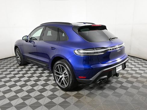 New 2025 Porsche Macan image 3