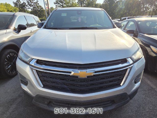 Used 2022 Chevrolet Traverse LS FWD image 4