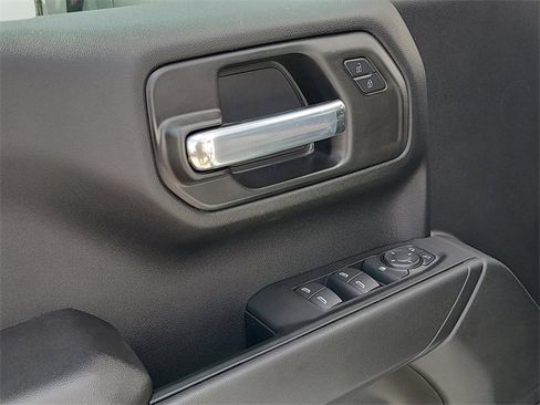 New 2026 Chevrolet Silverado 1500 Custom image 17