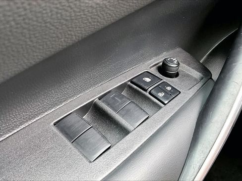 Used 2024 Toyota Corolla SE FWD image 33