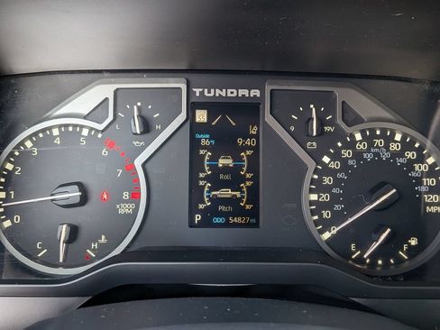 Used 2024 Toyota Tundra SR5 w/ SR5 Premium Package AWD/4WD image 33