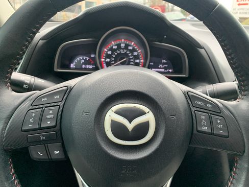 Used 2014 MAZDA MAZDA3 i Touring image 19