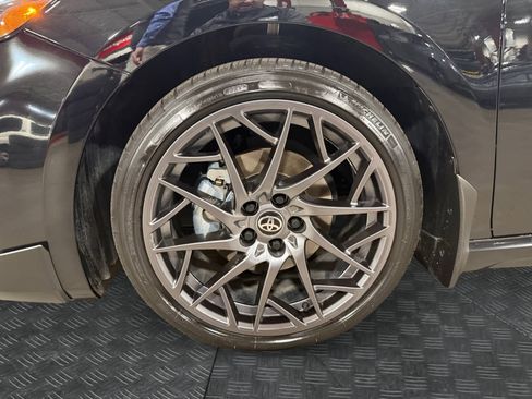 Used 2025 Toyota Camry SE image 15