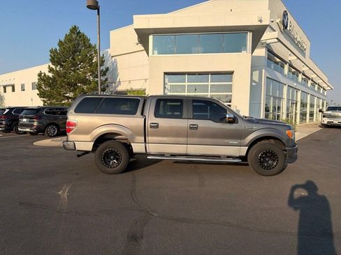 Used 2014 Ford F150 XLT w/ Equipment Group 301A Mid AWD/4WD image 6