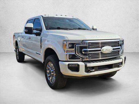 Used 2022 Ford F250 Limited image 3