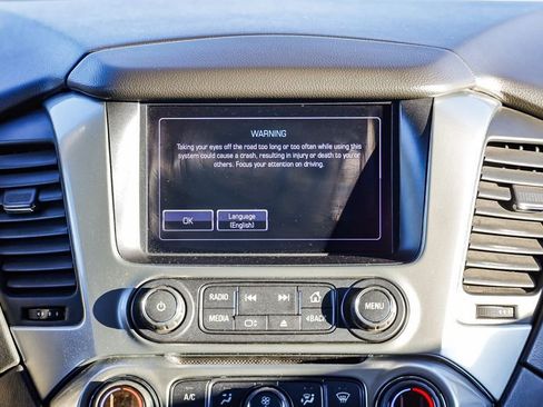 Used 2018 Chevrolet Tahoe LT image 16