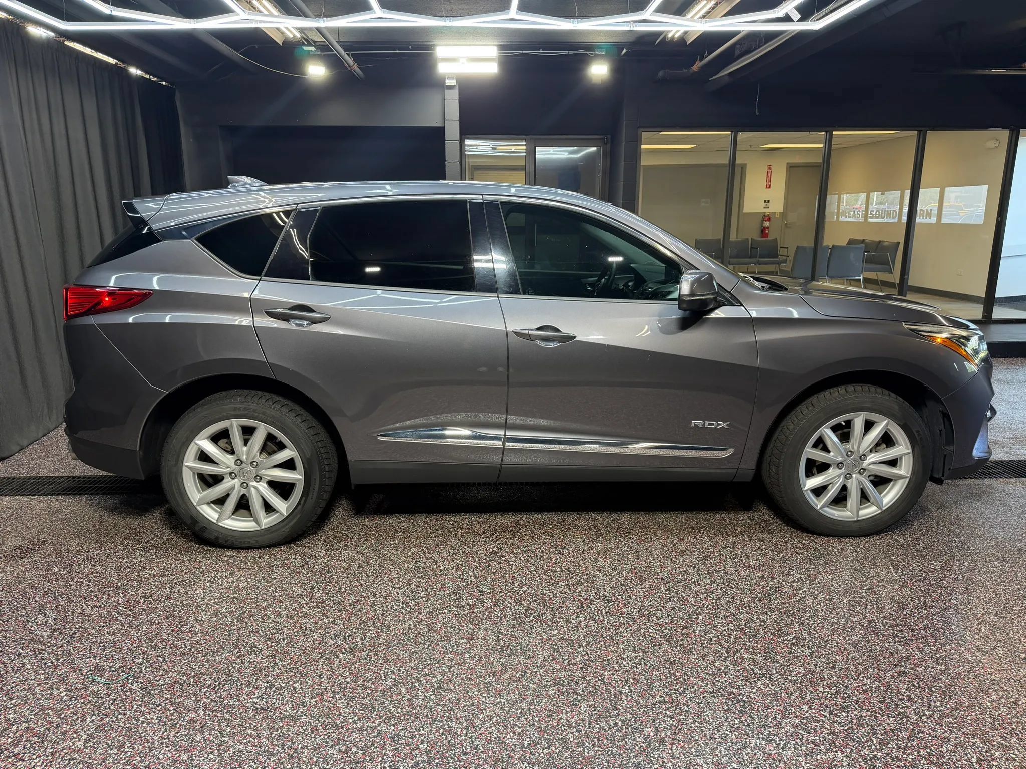 Used 2019 Acura RDX AWD image 9