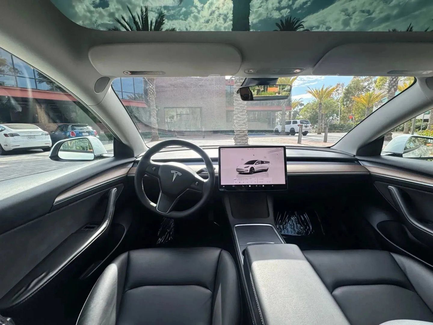 Used 2023 Tesla Model 3 Standard Range RWD image 9