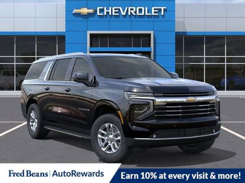 New 2026 Chevrolet Suburban LT AWD/4WD image 7