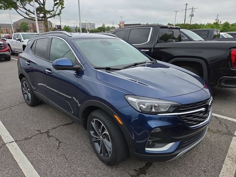 Used 2022 Buick Encore GX Select FWD image 1