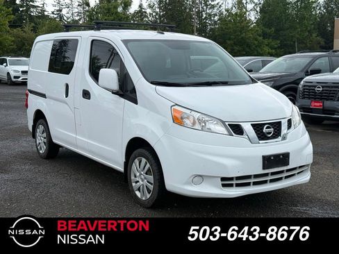 Used 2019 Nissan NV200 SV w/ Navigation Package FWD image 1