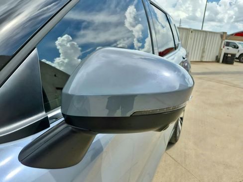 New 2025 Mitsubishi Outlander SEL image 31