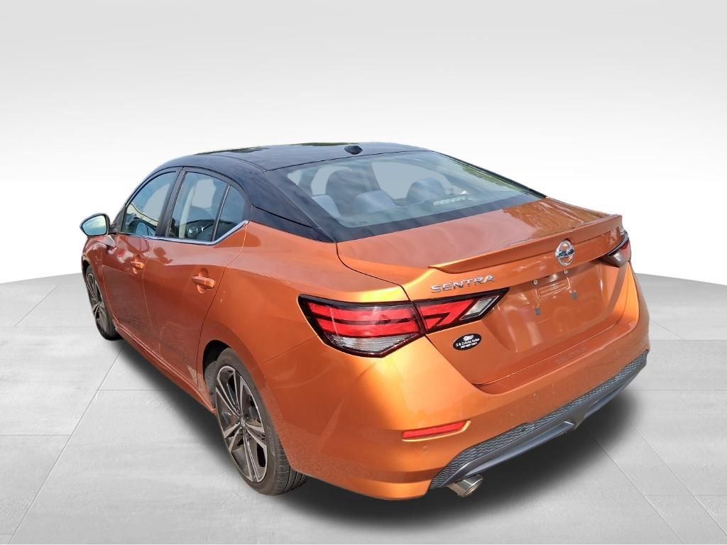 Used 2021 Nissan Sentra SR FWD image 4